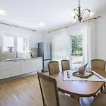 Βίλα Ana For 12 Person With 6 Bedrooms & Private Pool *