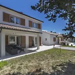 Βίλα Ana For 12 Person With 6 Bedrooms & Private Pool *