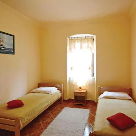 Ana For 12 Person With 6 Bedrooms & Private Pool Villa