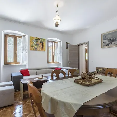 Ana For 12 Person With 6 Bedrooms & Private Pool * Labin (Istria)