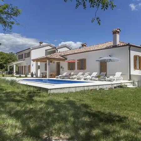 Ana For 12 Person With 6 Bedrooms & Private Pool Villa Labin (Istria)